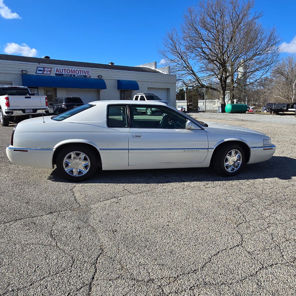 1999 Cadillac Eldorado Base - Photo 8