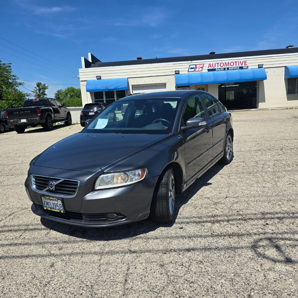 2010 Volvo S40 2.4i M's photo