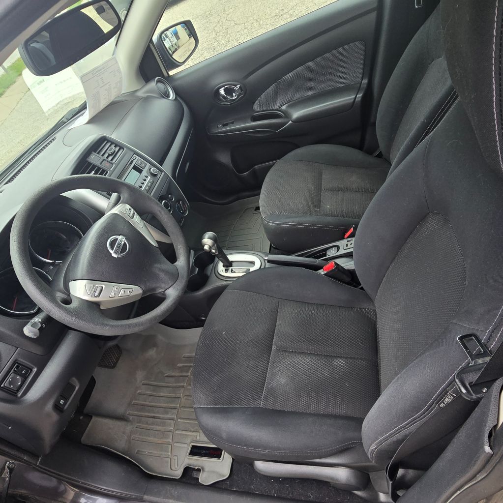 2015 Nissan Versa Sedan SV - Photo 9